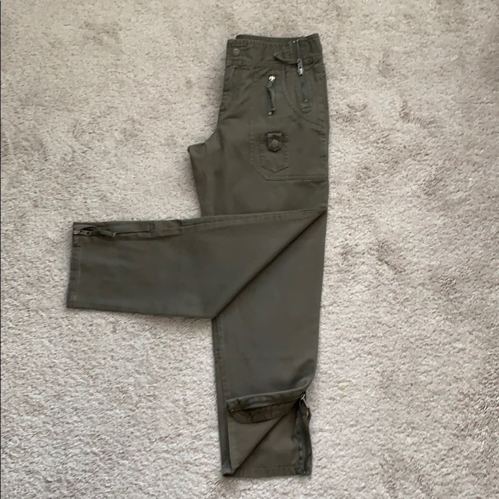 Marc Jacobs: Light army green cargo pants